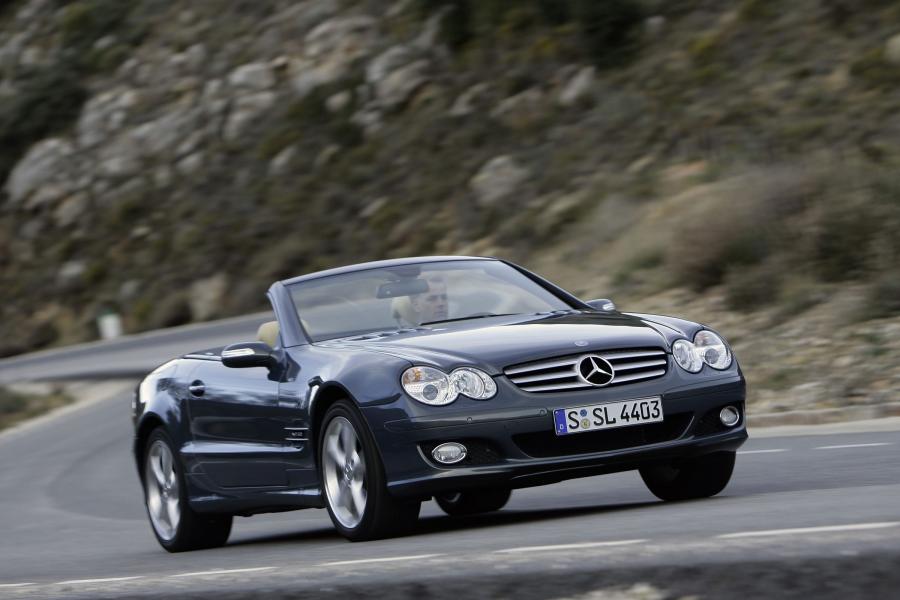  Mercedes-Benz SL-Class 2006 года  (фото 19 из 81)